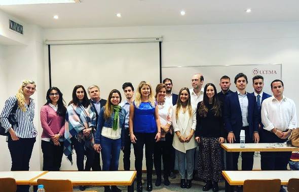 SEMINARIO C�MO CONSTRUIMOS AL ABOGADO DEL SIGLO XXI 