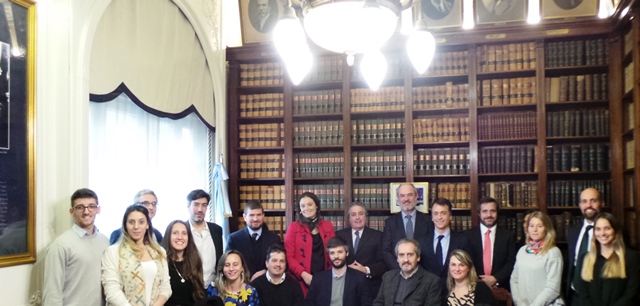 REUNI�N DE LA COMISI�N DE DERECHO DEL TRABAJO CON FUNCIONARIOS DEL MINISTERIO DE  PRODUCCI�N Y TRABAJO DE LA NACI�N